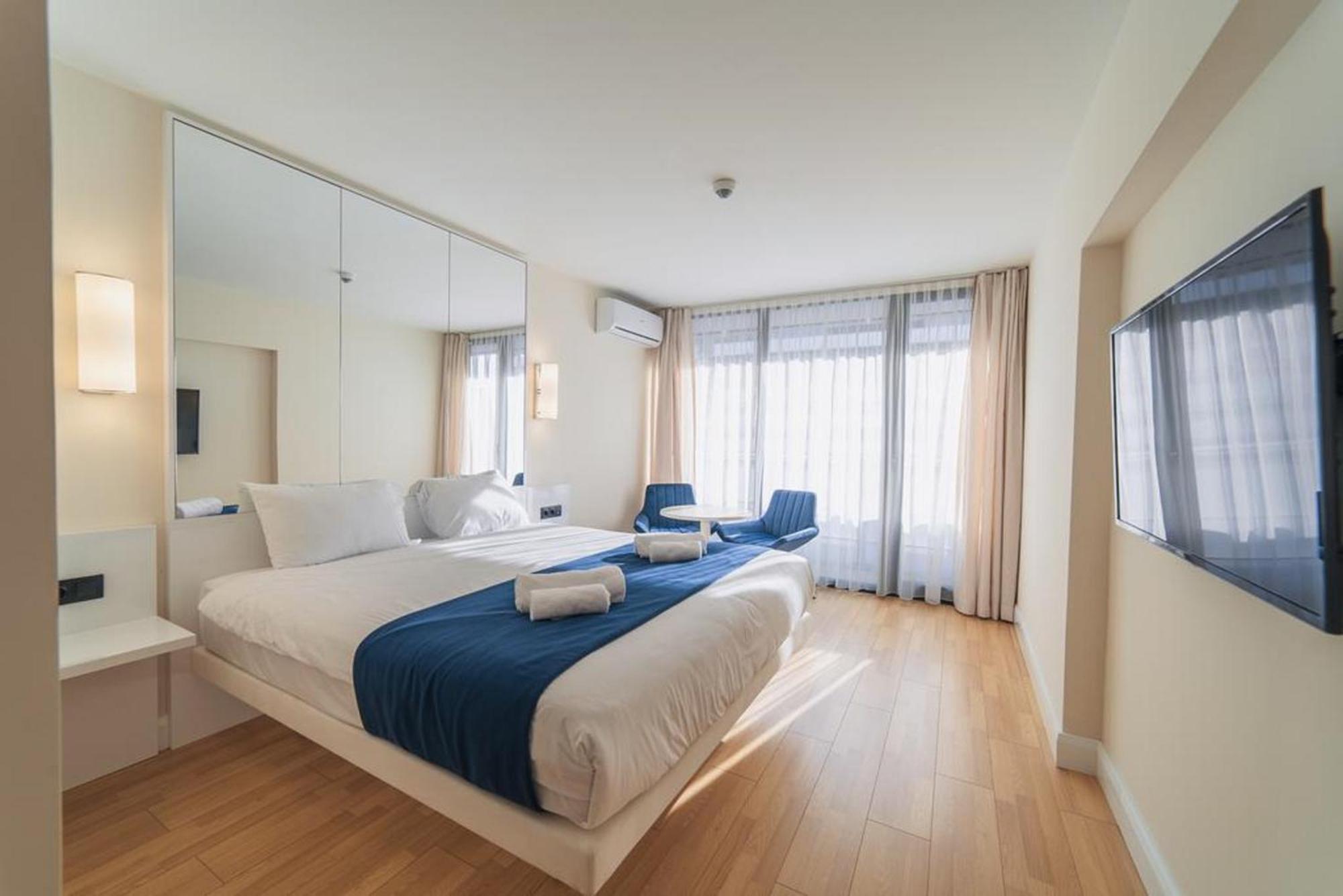 Orbi City Twin Towers Apartamento Batumi Exterior foto