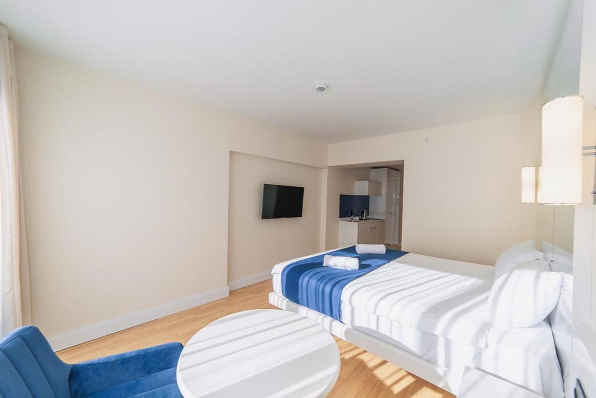Orbi City Twin Towers Apartamento Batumi Exterior foto