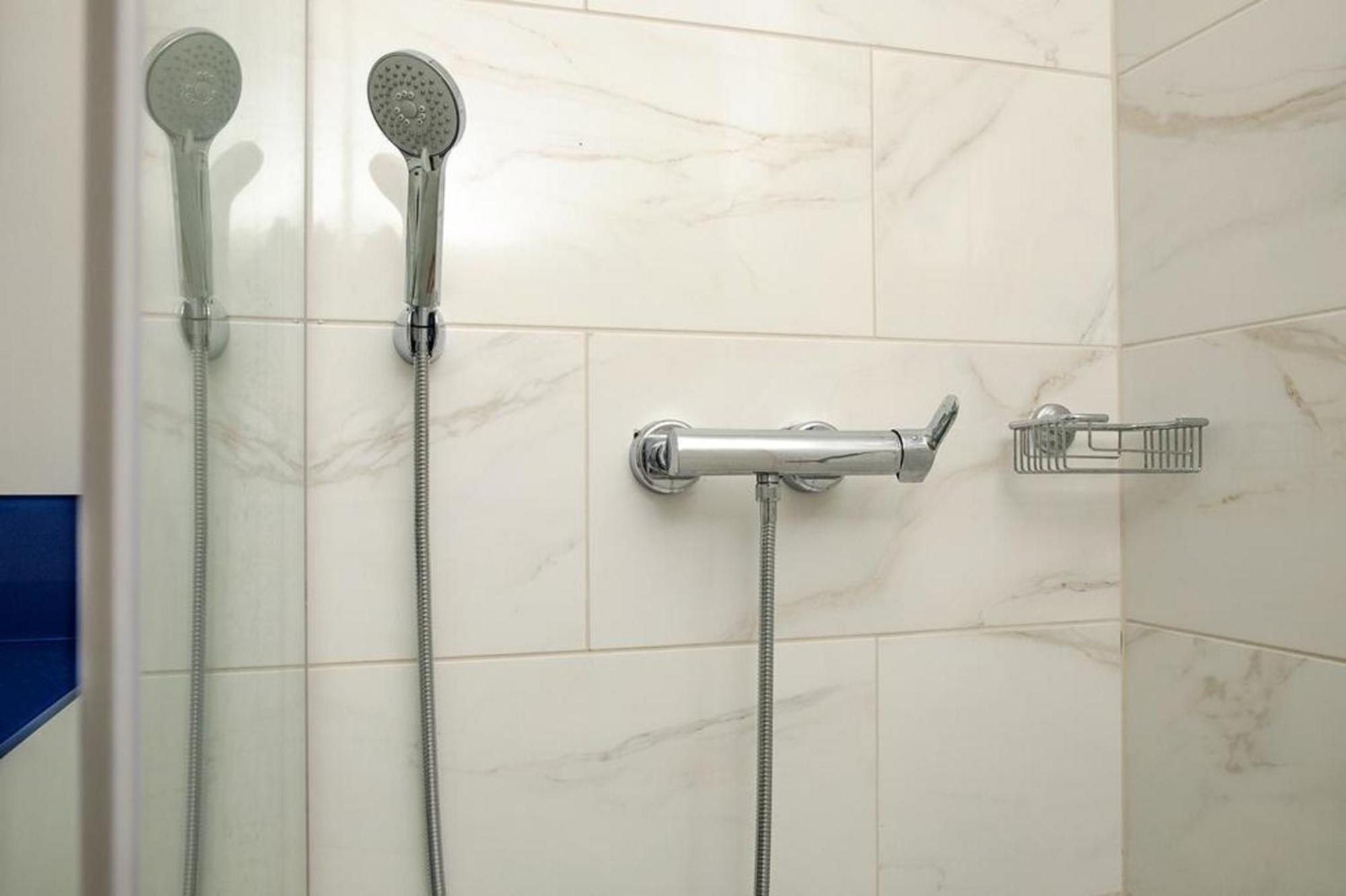 Orbi City Twin Towers Apartamento Batumi Exterior foto